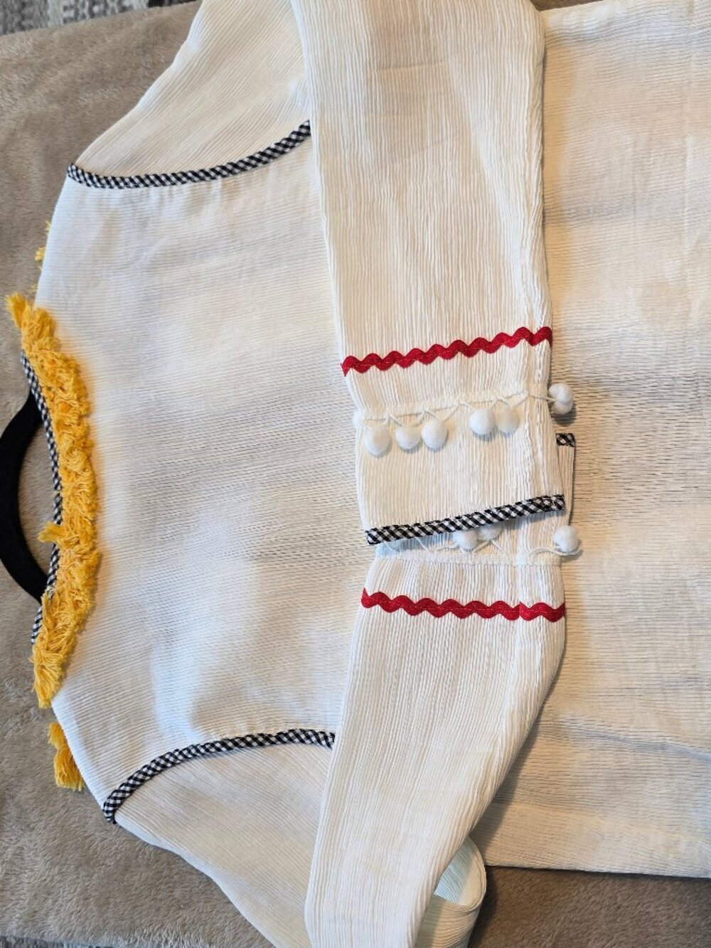 English Factory Jacket strong design features, Boho vibe by Anthropologie - Picture 7 of 9